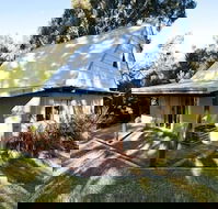 Riverway Chalets - Accommodation Asia