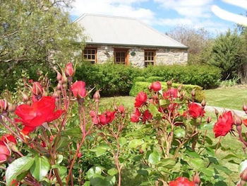 Keefer's Cottage - Accommodation Asia 0