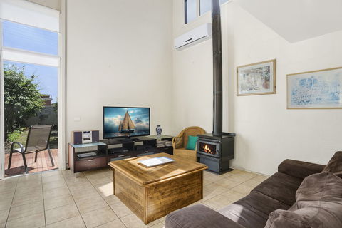 Terrace Lofts Apartments - Accommodation Asia 6