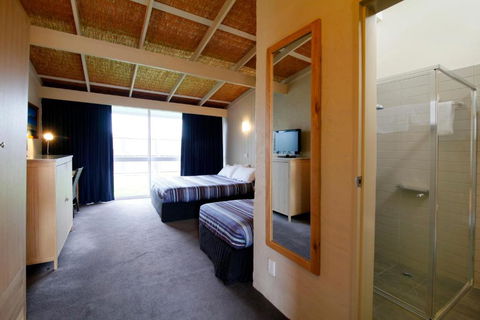 Torquay Hotel / Motel - Accommodation Guide 1