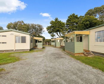 Anchor Belle Holiday Park - Accommodation Asia 0