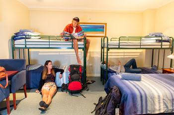 Adventure Backpackers Port Lincoln - Accommodation Asia 1