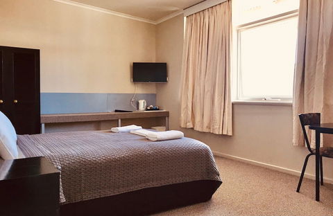 Highway One Ceduna - Accommodation Asia 4