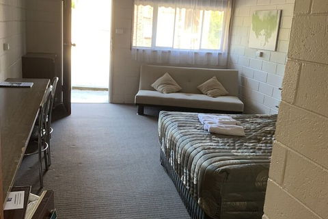 Tartan Motel - Accommodation Asia 5