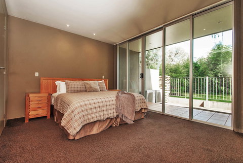 Centenary Peaks - Accommodation China 4