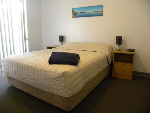 Carnarvon Central Apartments - Accommodation Asia 2
