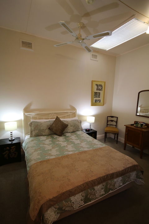 Seaview House - Accommodation Asia 6