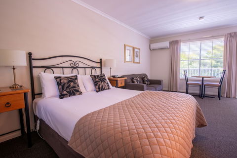 Yarra Gables - Accommodation Asia 3