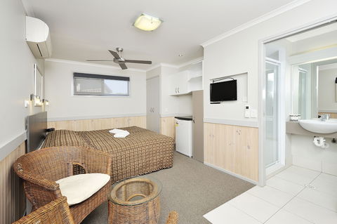 NRMA Sydney Lakeside Holiday Park - Accommodation Asia 5