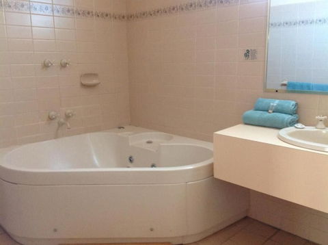 Philadelphia Motor Inn Echuca - Accommodation Asia 2