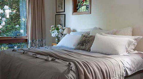 Woolrich Historic Garden Cottage - Accommodation Asia 2