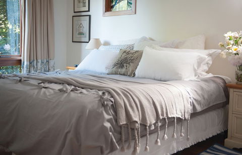 Woolrich Historic Garden Cottage - Accommodation Asia 6