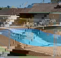 Gladstone Village Motel - Accommodation Guide