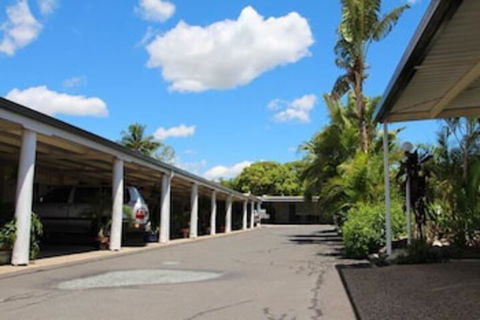 Golden Fountain Motel - Accommodation Guide 4
