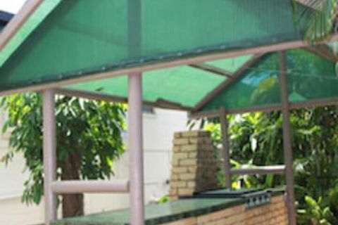 Golden Fountain Motel - Accommodation Guide 2