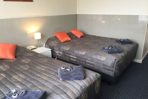 Blue Lake Motel - Accommodation Asia 3