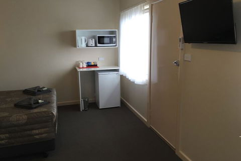 Blue Lake Motel - Accommodation Asia 2