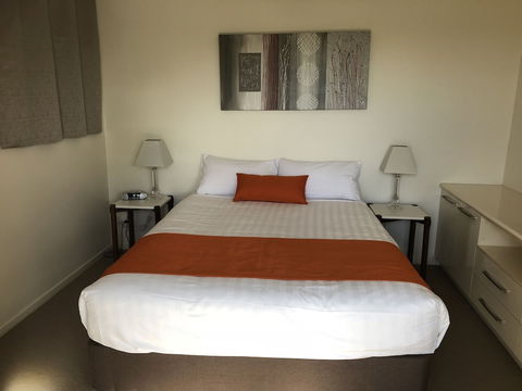 21 On Hursley Motel Apartments - Accommodation Guide 3