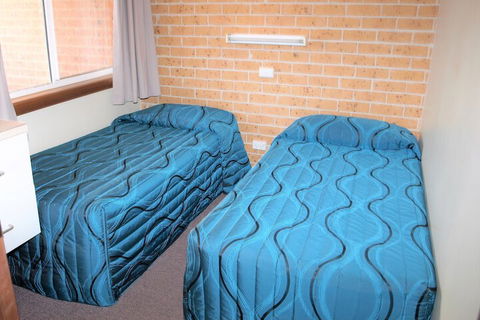 Walters Holiday Flats - Accommodation Asia 2