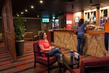 Browns Plains Hotel - Accommodation Guide 0
