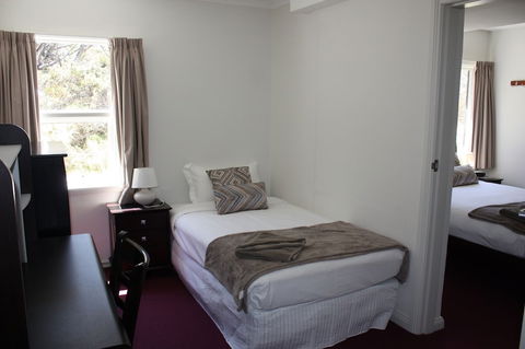 The Lions Lair - Accommodation Asia 3