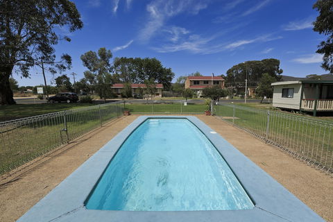 Mudgee Valley Park - Accommodation Guide 2