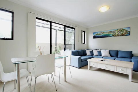Bondi Beach Garden Apartment - Accommodation Guide 1