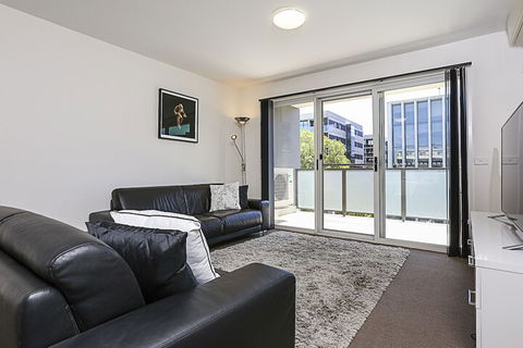 Accommodate Canberra - Braddon 33 - Accommodation China 5