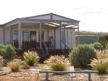 Hayborough SA Accommodation Guide