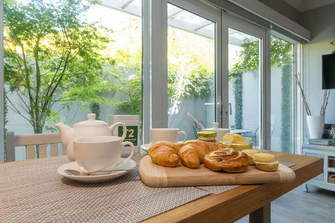 Sailaway Beach House - Accommodation Guide 3