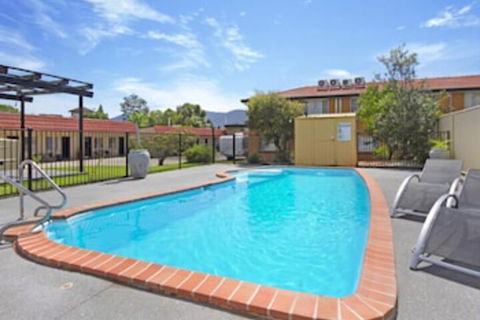 Country Capital Motel - Accommodation Asia 2