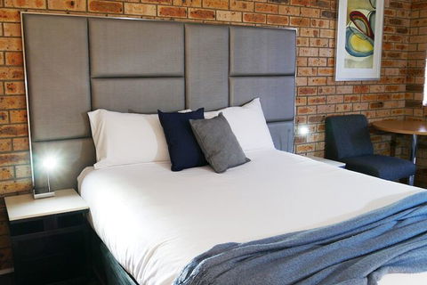 Country Capital Motel - Accommodation Asia 4