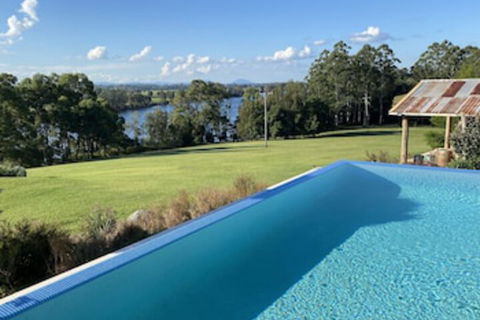 Mansfield On The Manning - Accommodation Guide 0