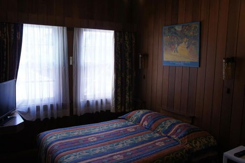 Monarch Motel Hotel - Accommodation Asia 6