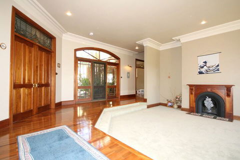 Relaxin - Accommodation Asia 4