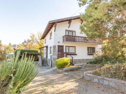 Chalet Rene House - Accommodation Asia 3