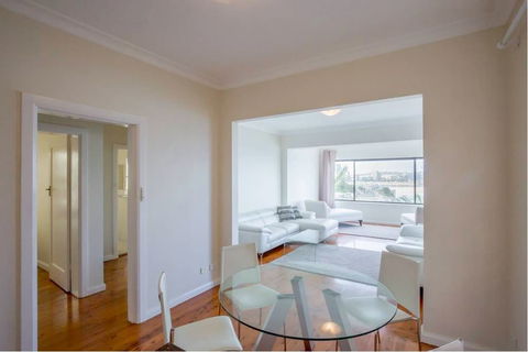 Ultimate Bondi Escape 2 - Accommodation Guide 4