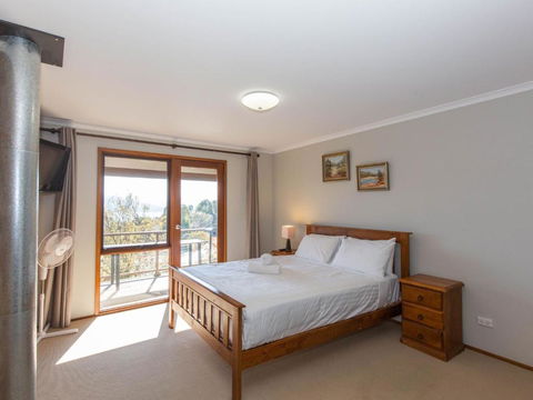 Winterwood - Accommodation Asia 5