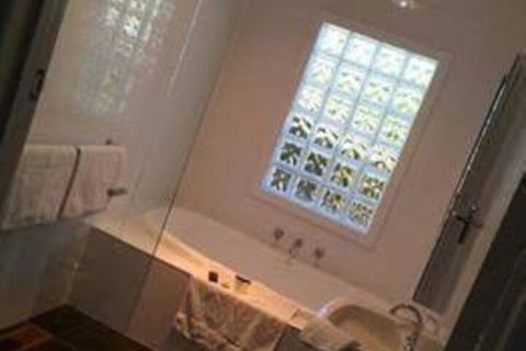 Queenscliff Hotel - Accommodation Asia 5