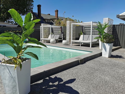 Townhouse Motor Inn - Accommodation Asia 2