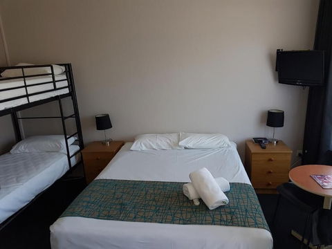 Gateshead Tavern Motel - Accommodation Asia 4