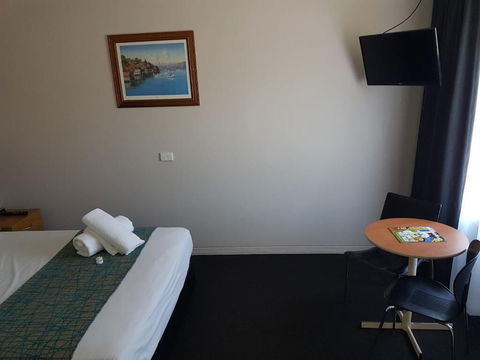Gateshead Tavern Motel - Accommodation Asia 3