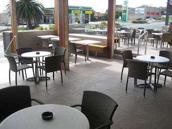 Christies Beach Hotel - Accommodation Asia 2
