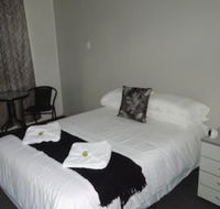 Oonoonba Hotel Motel