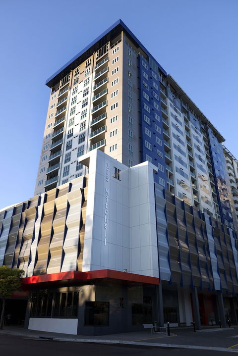 H On Mitchell Apartment Hotel - Accommodation Guide 0