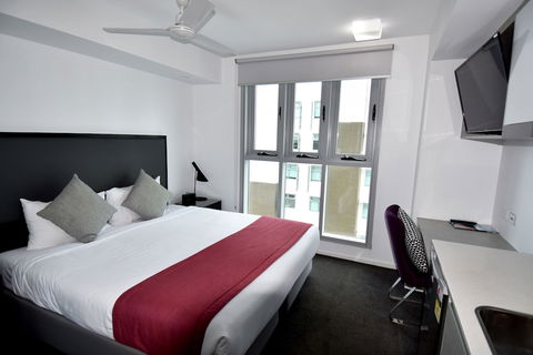 H On Mitchell Apartment Hotel - Accommodation Guide 5