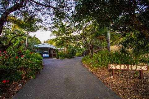 Sunbird Gardens - Accommodation Asia 2