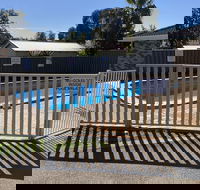 Golden Grain Motor Inn - Accommodation Asia