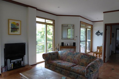 Sea Banksia - Accommodation Asia 2