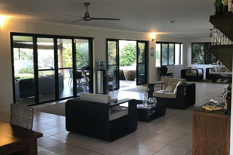 Crystalbrook Lodge - Accommodation Guide 2